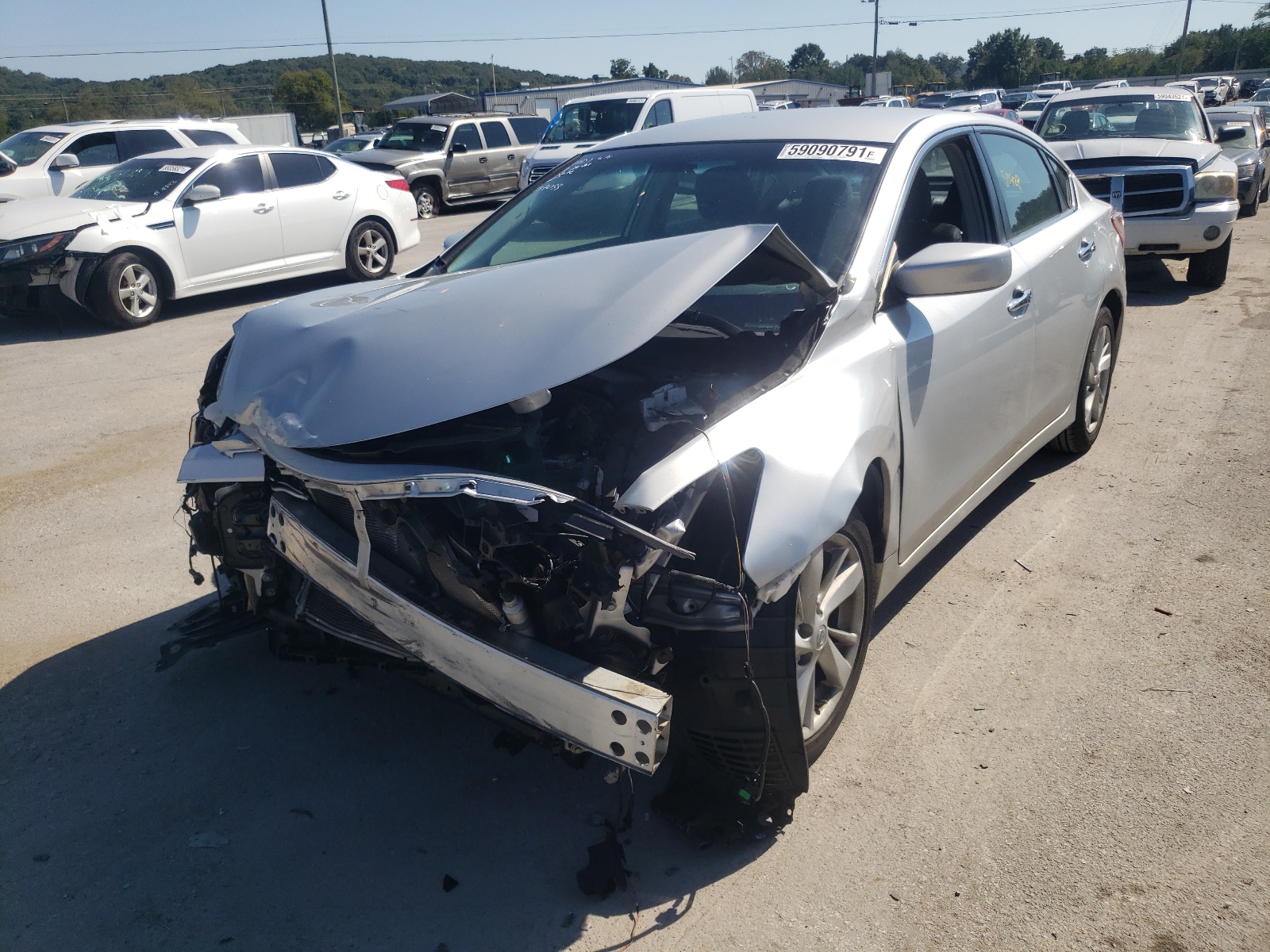 Photo 2 from auction – 2013 NISSAN ALTIMA 2.5 with VIN 1N4AL3AP3DC137033