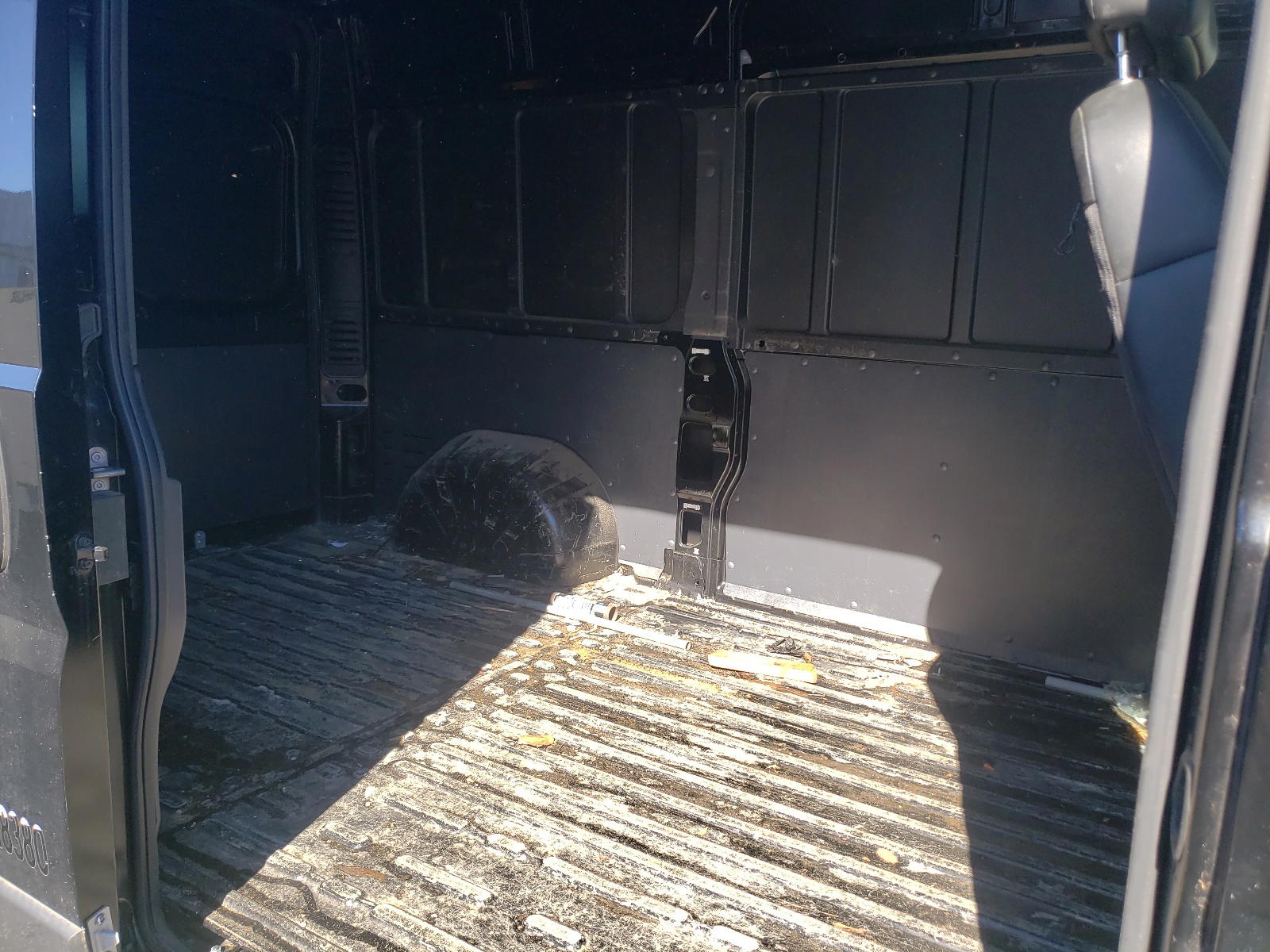 Photo 6 from auction – 2019 RAM PROMASTER with VIN 3C6TRVBG0KE520274