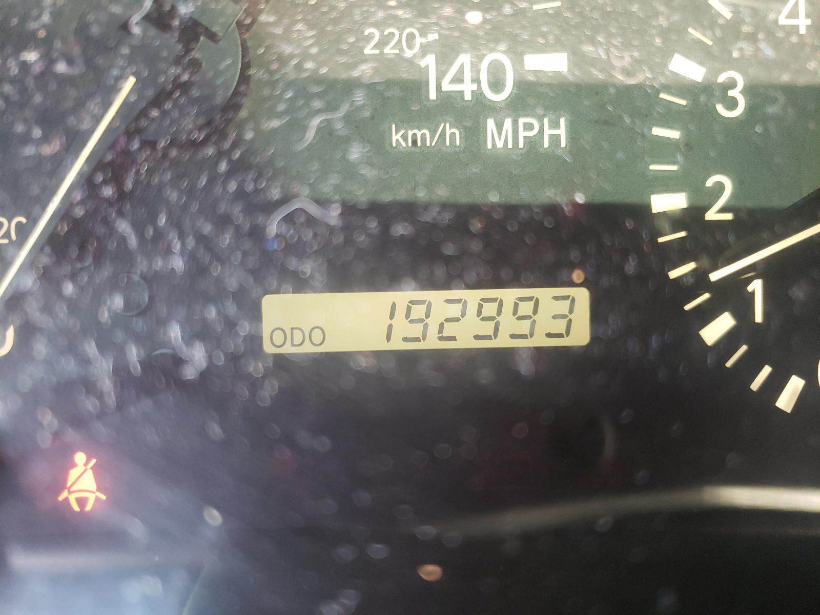 Photo 8 from auction – 2000 LEXUS RX 300 with VIN JT6GF10U7Y0047566