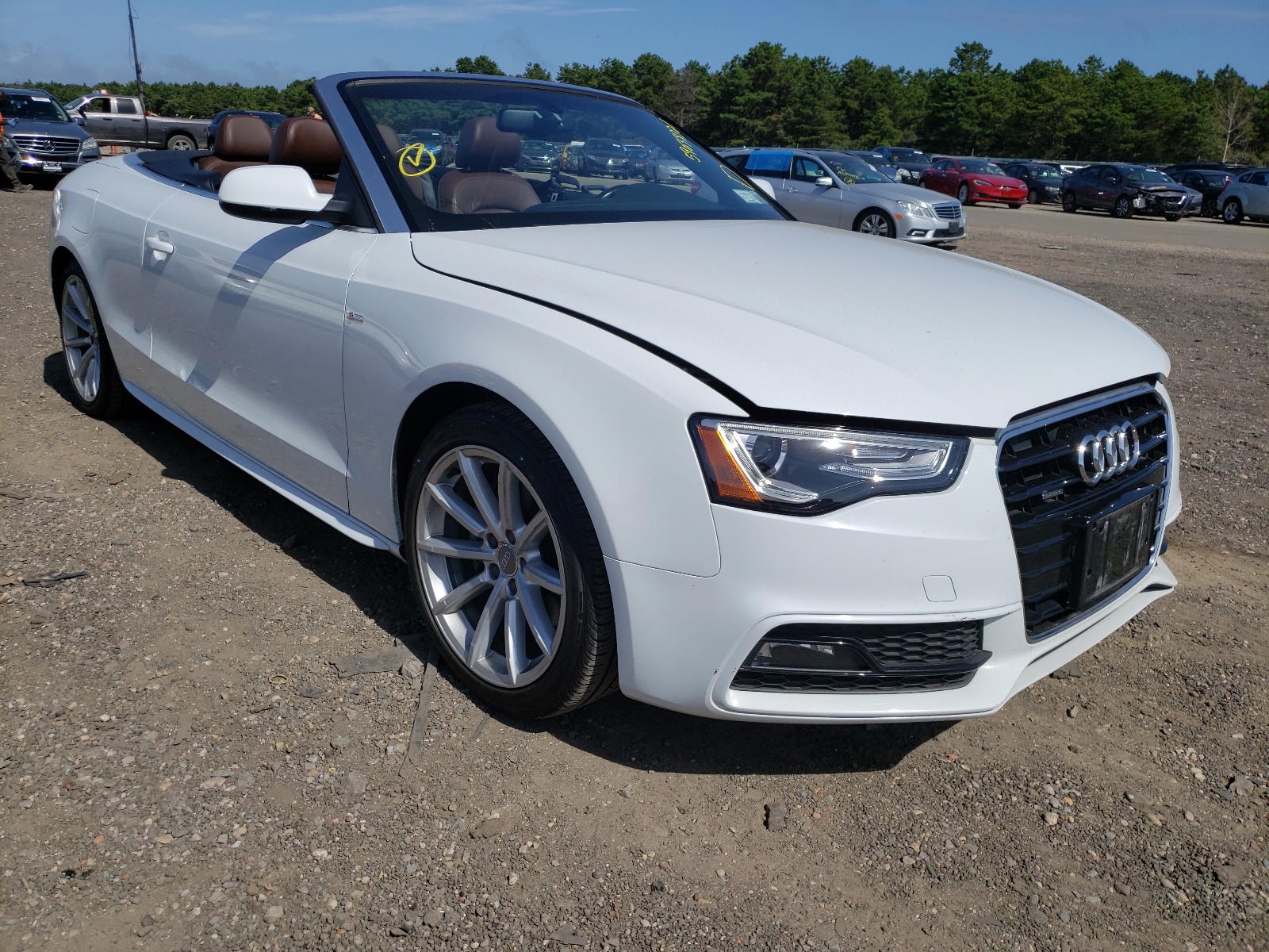 AUDI A5 PREMIUM 2016 with VIN WAUM2AFH3GN006383 - Photo from auction