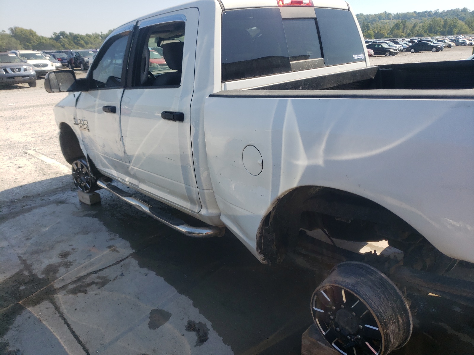 Photo 9 from auction – 2013 RAM 2500 SLT with VIN 3C6UR5DL1DG529863