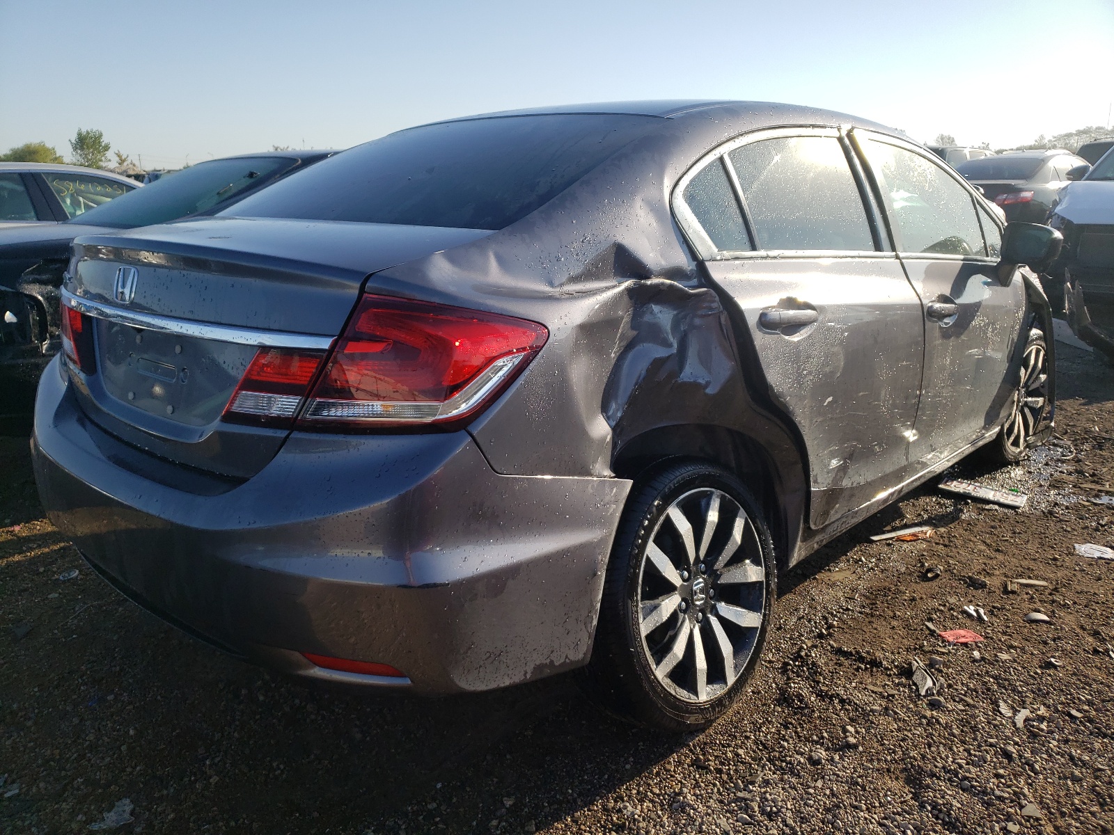 Photo 4 from auction – 2015 HONDA CIVIC EXL with VIN 2HGFB2F99FH544234