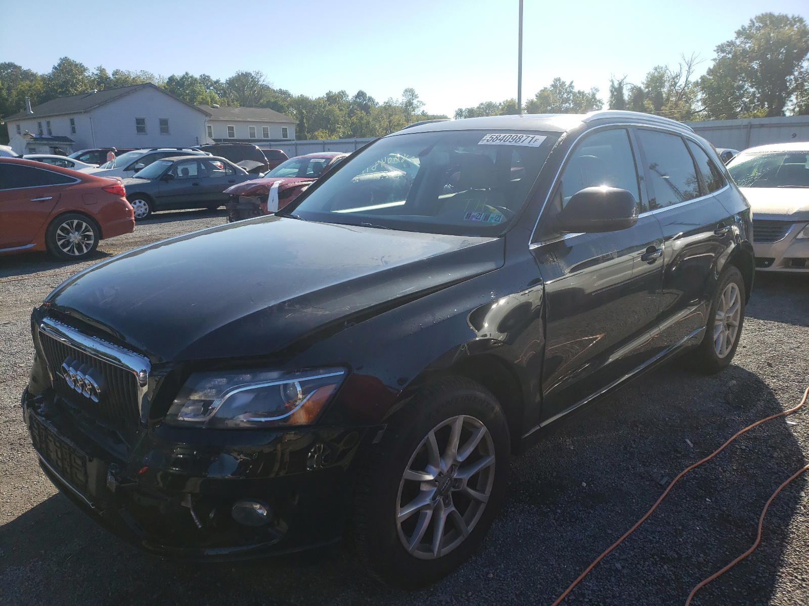 Photo 2 from auction – 2011 AUDI Q5 PREMIUM with VIN WA1LFAFP4BA028316