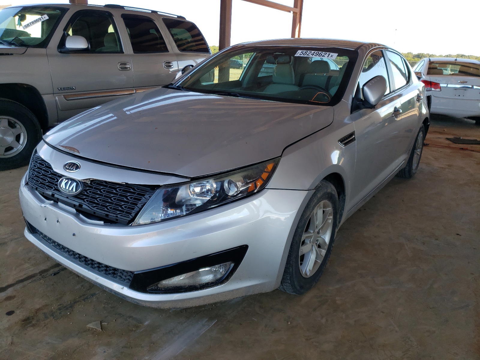 Photo 2 from auction – 2012 KIA OPTIMA LX with VIN 5XXGM4A75CG060039
