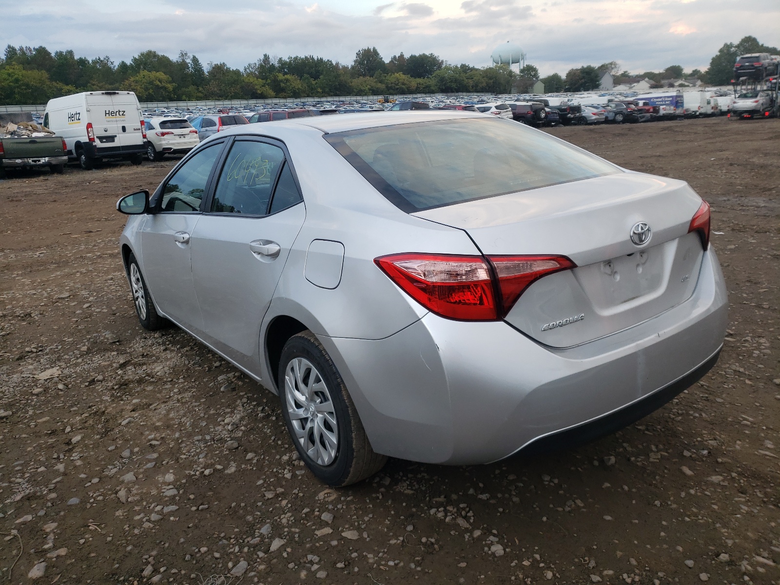 Photo 3 from auction – 2018 TOYOTA COROLLA L with VIN 2T1BURHE6JC104503