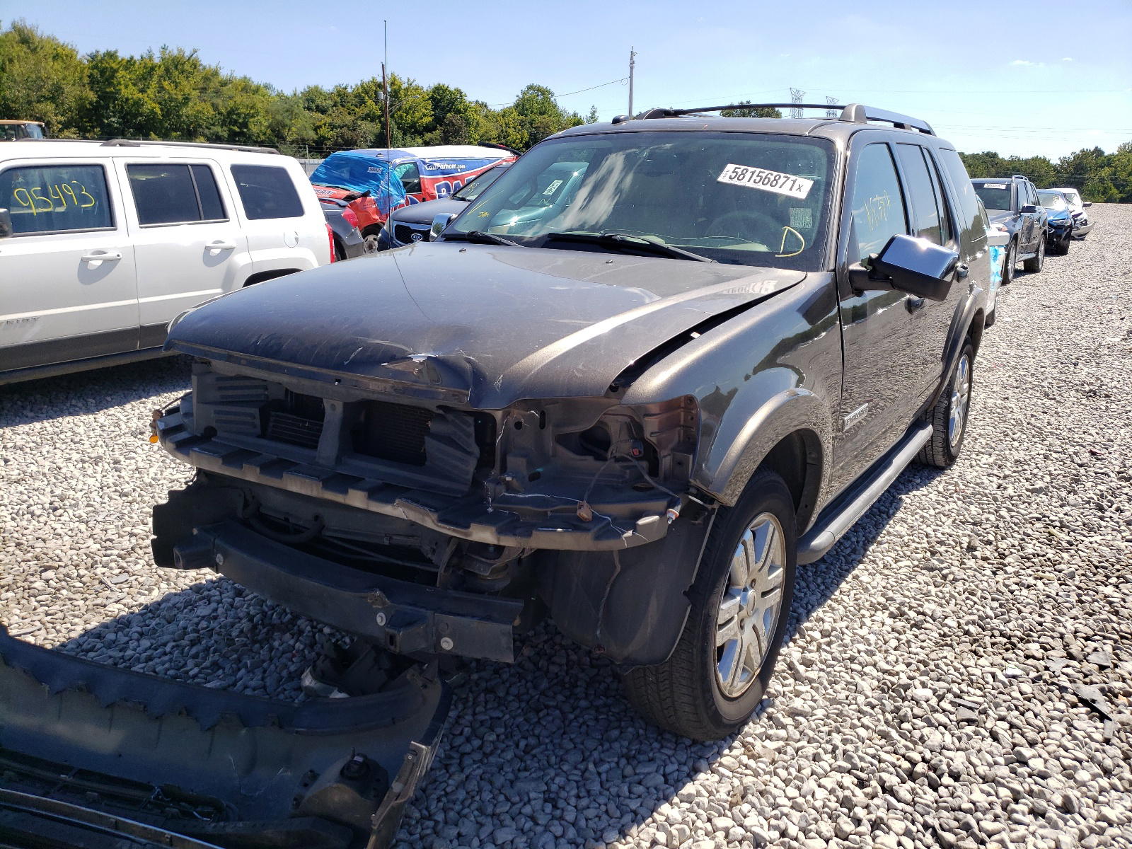 Photo 2 from auction – 2008 FORD EXPLORER L with VIN 1FMEU65E98UA99922