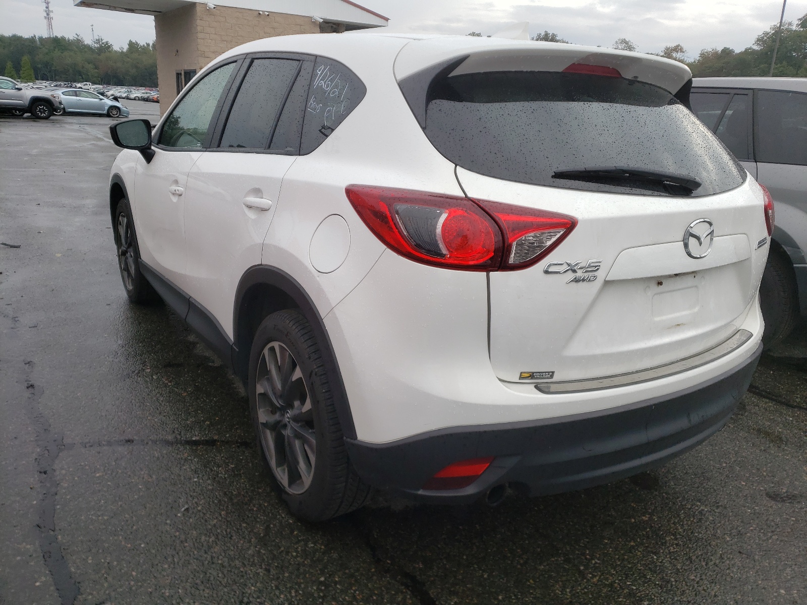 Photo 3 from auction – 2016 MAZDA CX-5 GT with VIN JM3KE4DY0G0691131