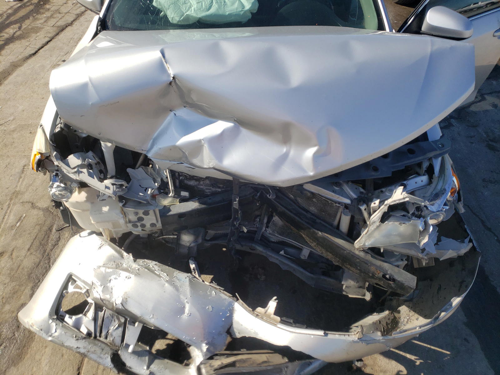 Photo 7 from auction – 2012 TOYOTA CAMRY BASE with VIN 4T1BF1FK5CU601774