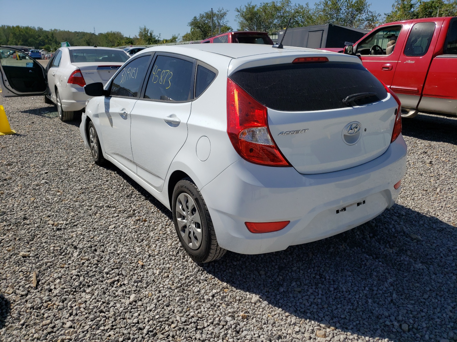 Photo 3 from auction – 2017 HYUNDAI ACCENT SE with VIN KMHCT5AE5HU340384