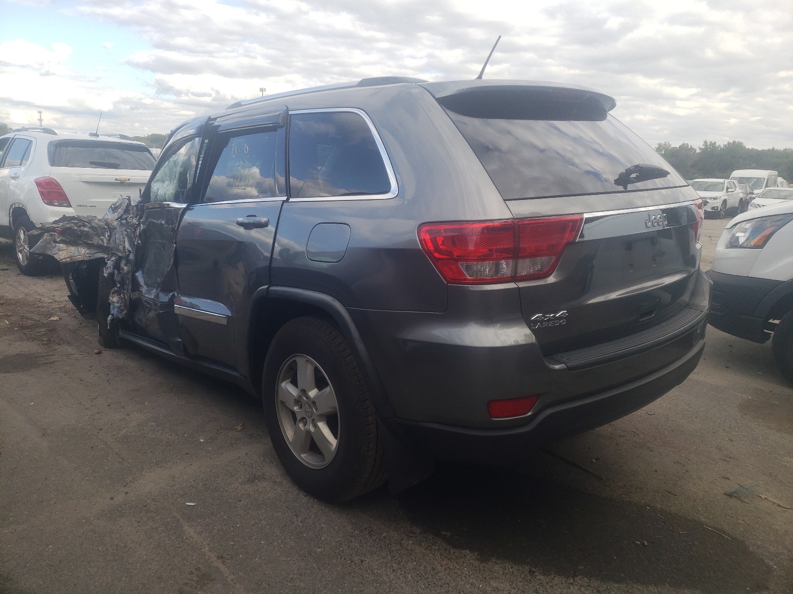 Photo 3 from auction – 2012 JEEP GRAND CHER with VIN 1C4RJFAG6CC134713