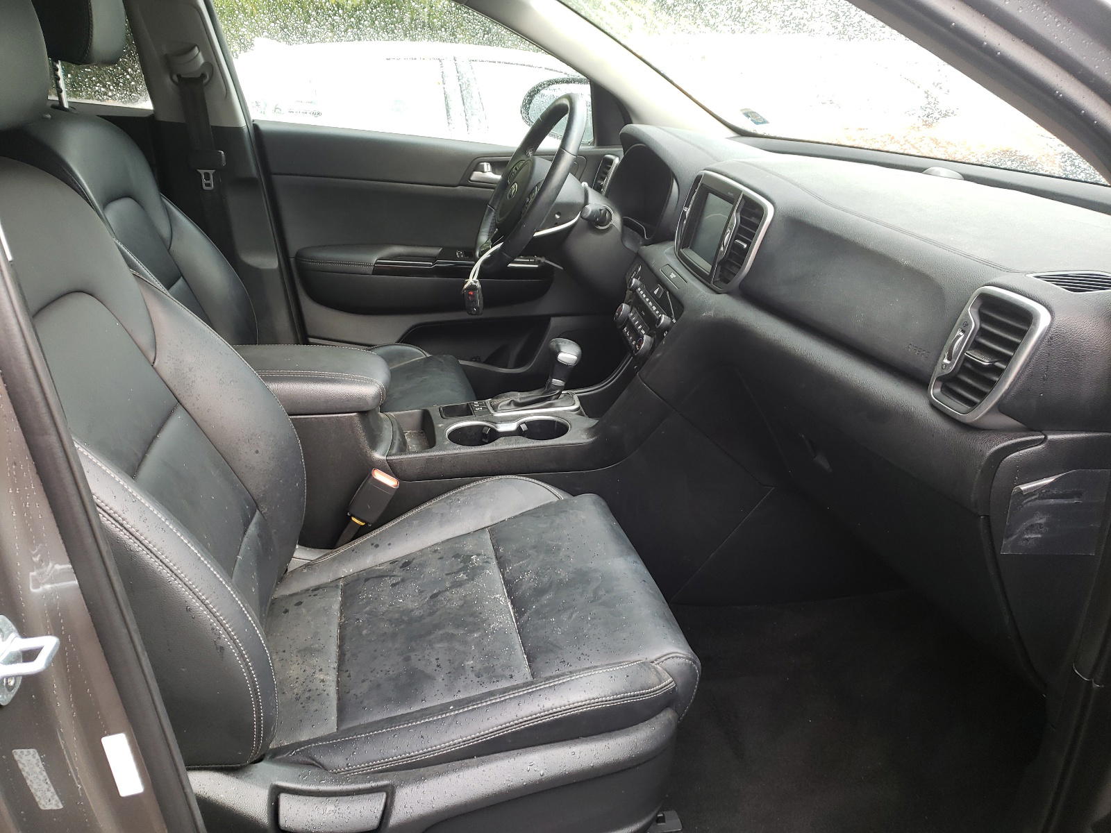 Photo 5 from auction – 2019 KIA SPORTAGE E with VIN KNDPNCACXK7549872