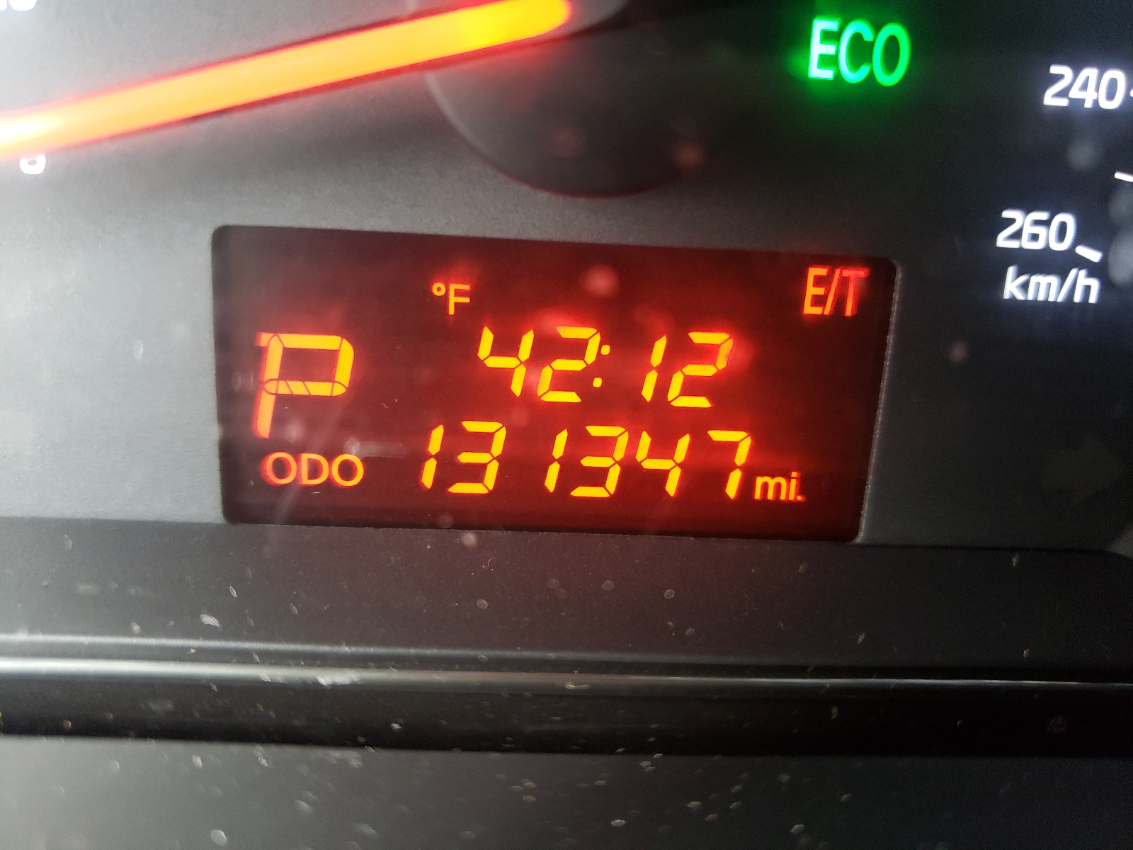Photo 8 from auction – 2015 KIA SORENTO LX with VIN 5XYKT3A64FG582367
