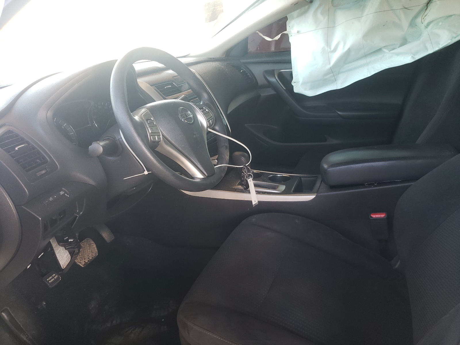 Photo 5 from auction – 2015 NISSAN ALTIMA 2.5 with VIN 1N4AL3AP4FC268474