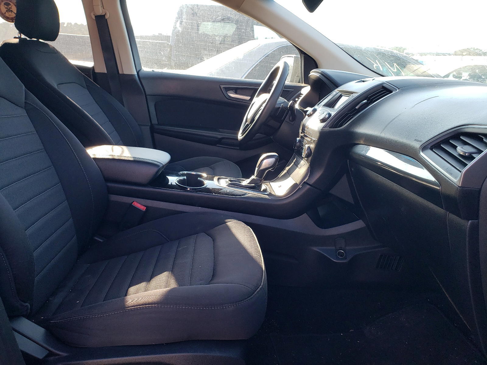 Photo 5 from auction – 2016 FORD EDGE SE with VIN 2FMPK3G94GBB43407