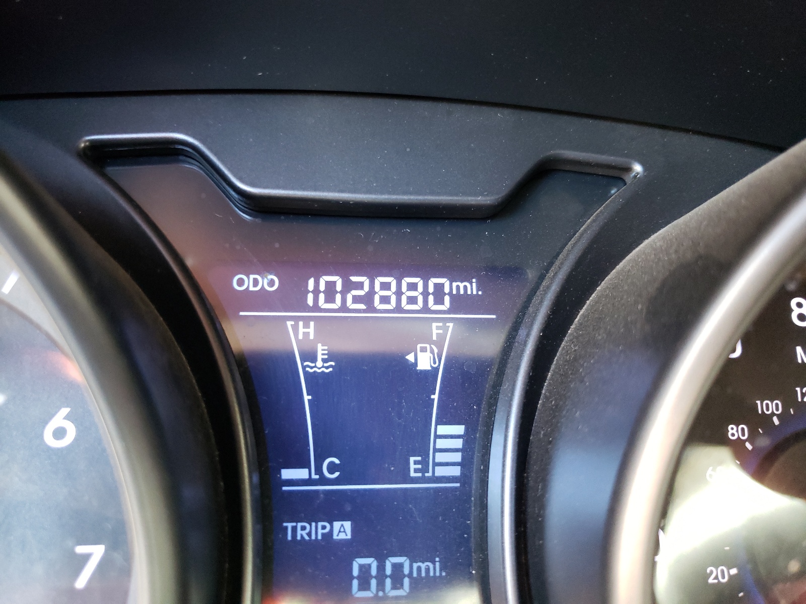 Photo 8 from auction – 2015 HYUNDAI VELOSTER T with VIN KMHTC6AE4FU231398