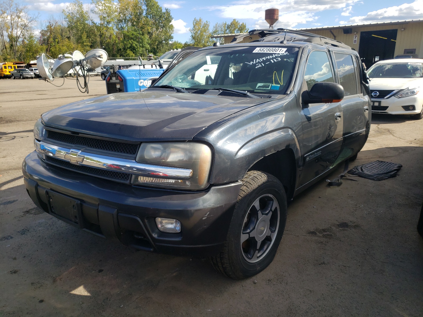 Photo 2 from auction – 2005 CHEVROLET TRAILBLAZE with VIN 1GNET16S756184246