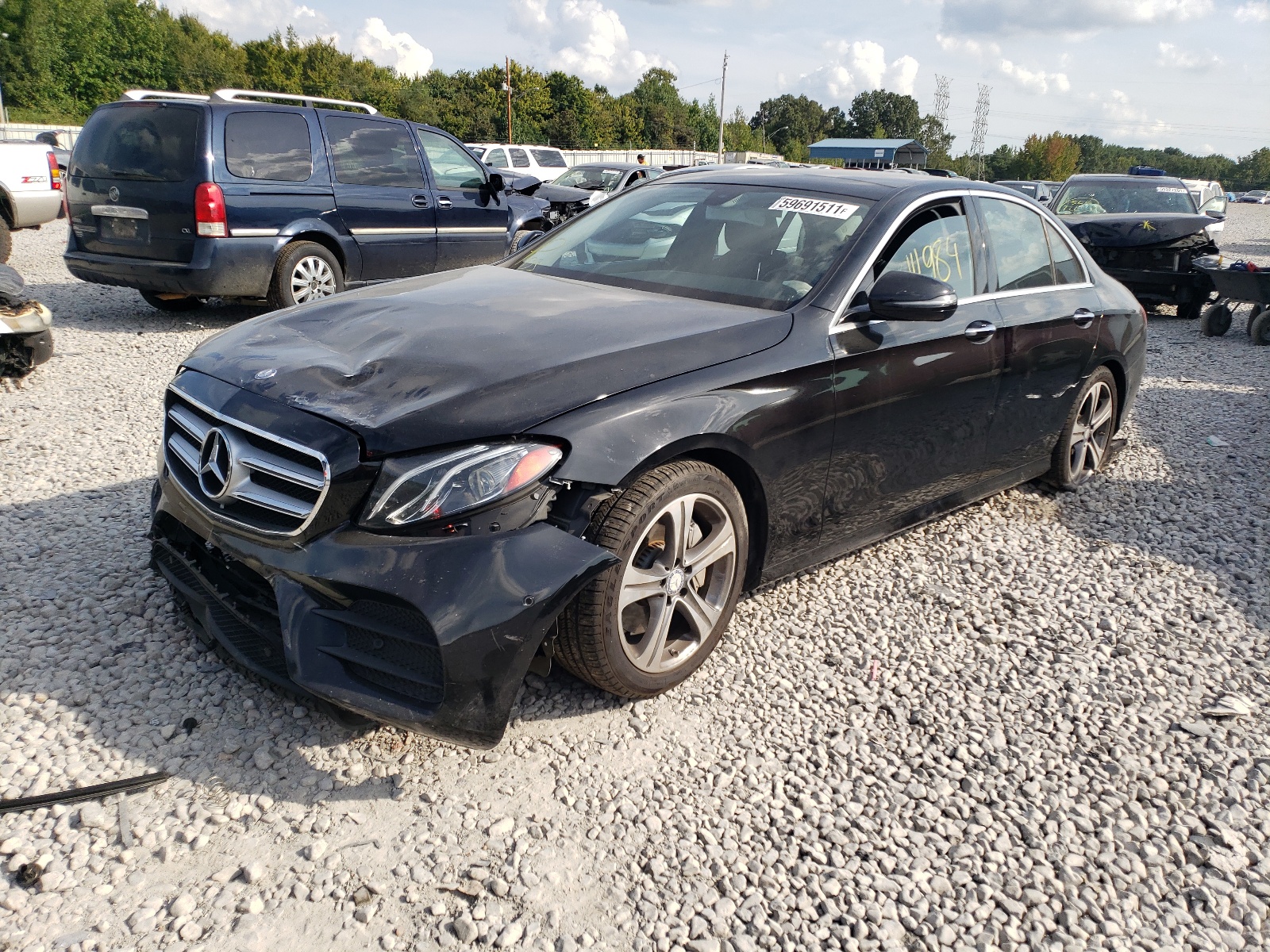 Photo 2 from auction – 2017 MERCEDES-BENZ E 300 with VIN WDDZF4JB3HA113059