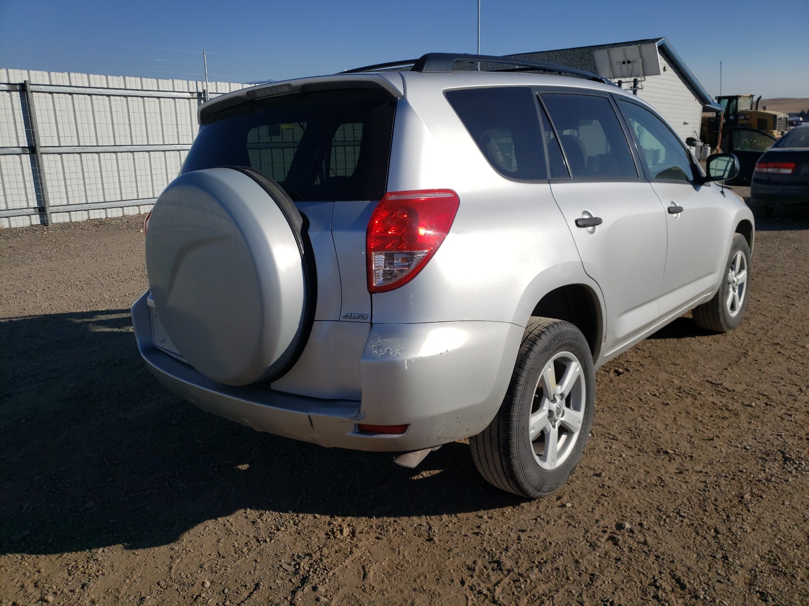 Photo 4 from auction – 2008 TOYOTA RAV4 with VIN JTMBD33V885183720