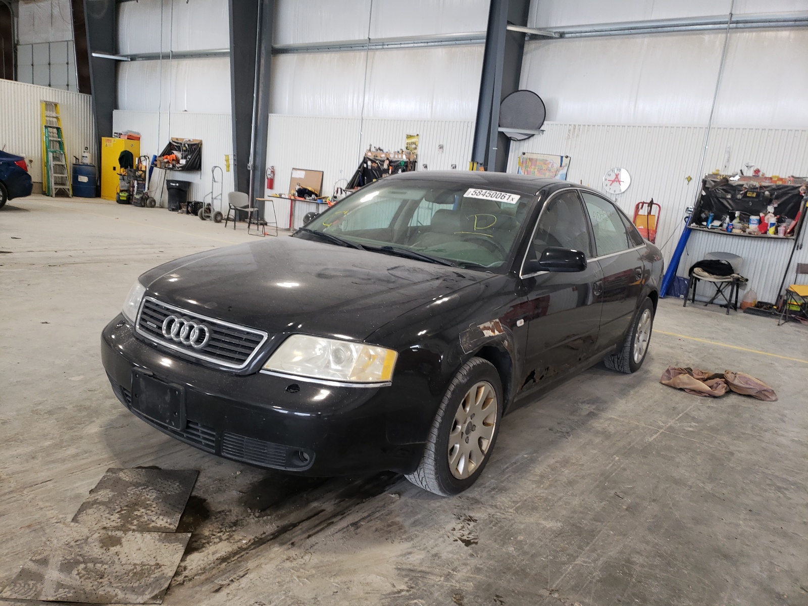 Photo 2 from auction – 2001 AUDI A6 2.8 QUA with VIN WAUEH54B01N030480