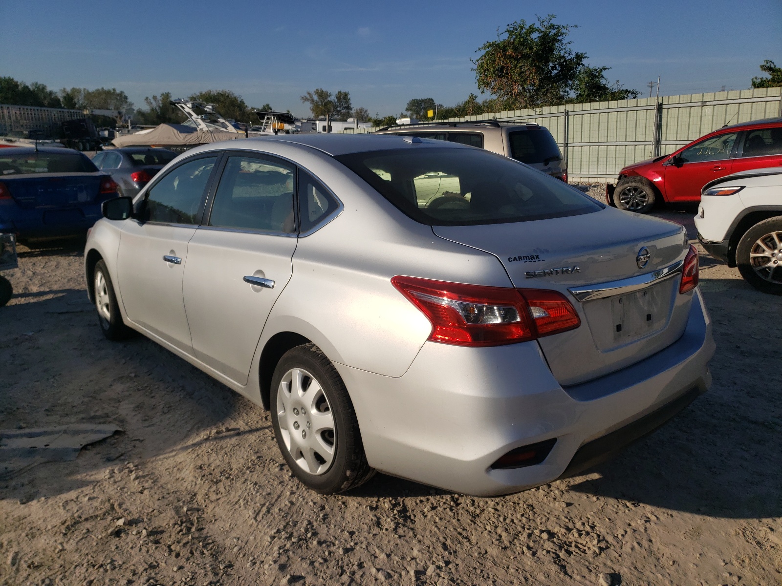 Photo 3 from auction – 2017 NISSAN SENTRA S with VIN 3N1AB7AP1HY358103