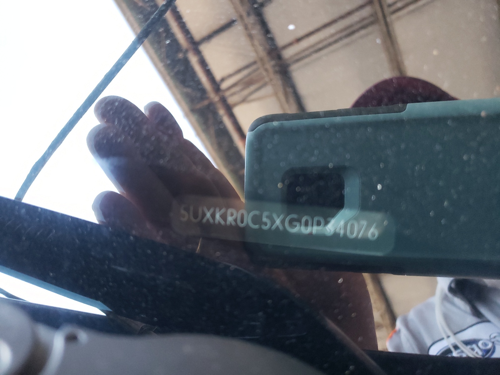Photo 10 from auction – 2016 BMW X5 XDRIVE3 with VIN 5UXKR0C5XG0P34076