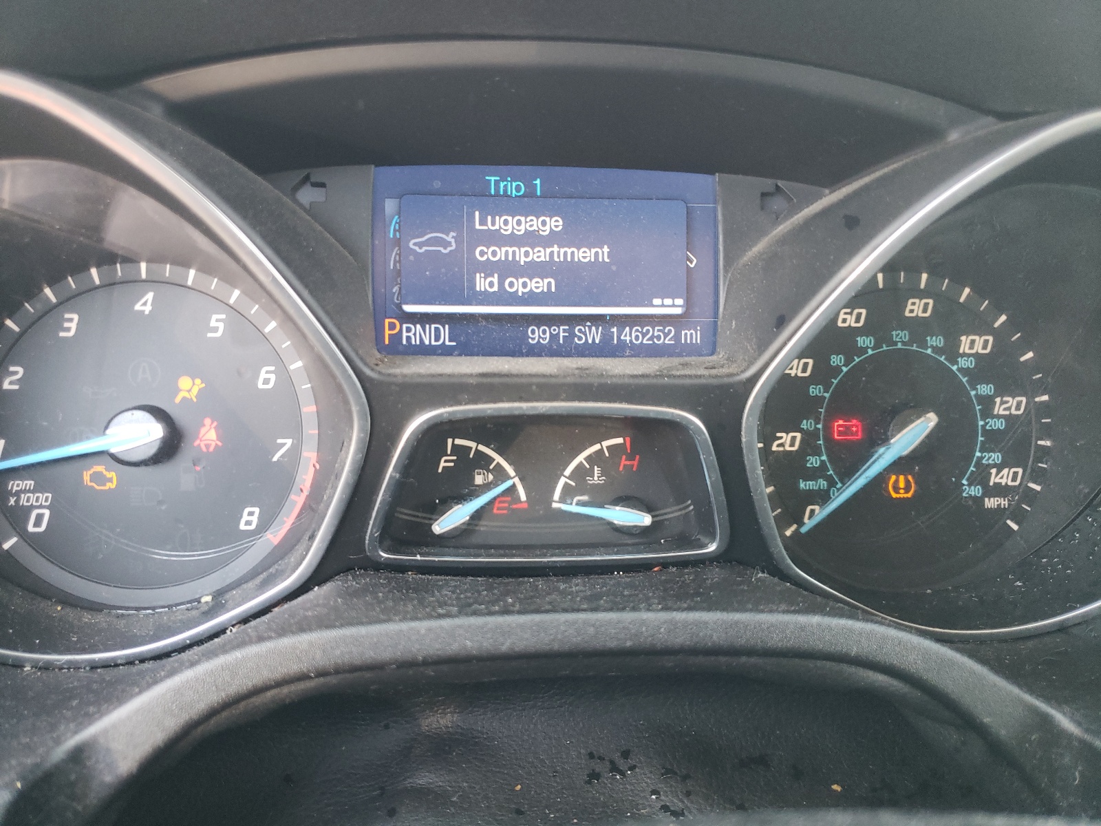 صورة رقم 8 من المزاد - 2013 FORD FOCUS SE مع VIN 1FADP3F21DL334412