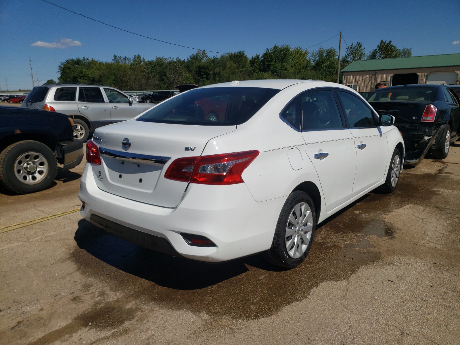Photo 4 from auction – 2016 NISSAN SENTRA S with VIN 3N1AB7AP4GL679063