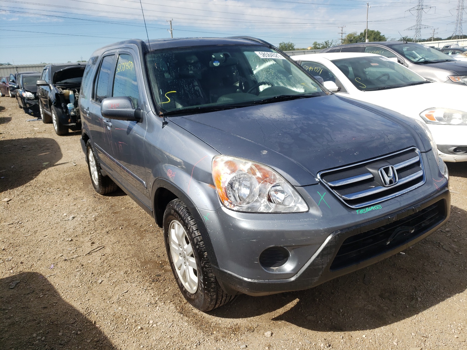 HONDA CR-V SE 2005 with VIN JHLRD78975C003719 - Photo from auction