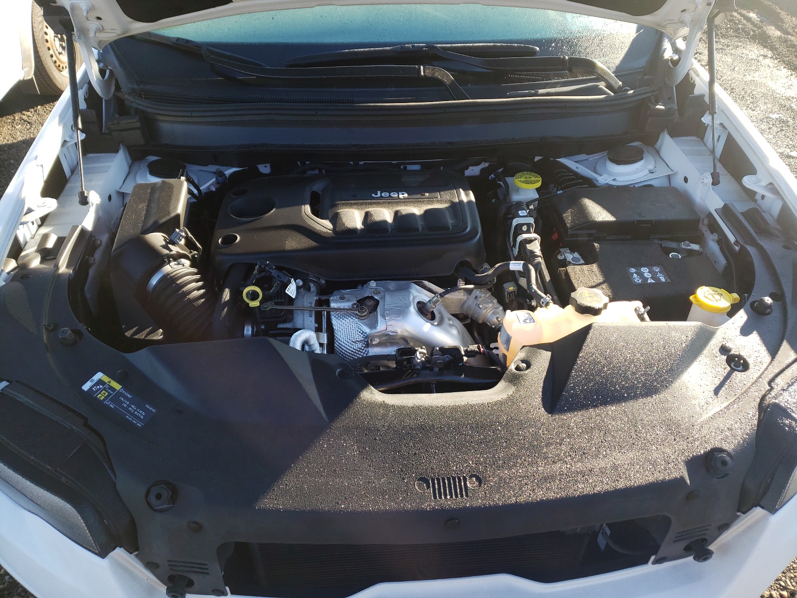 Photo 7 from auction – 2019 JEEP CHEROKEE L with VIN 1C4PJMDN7KD254261