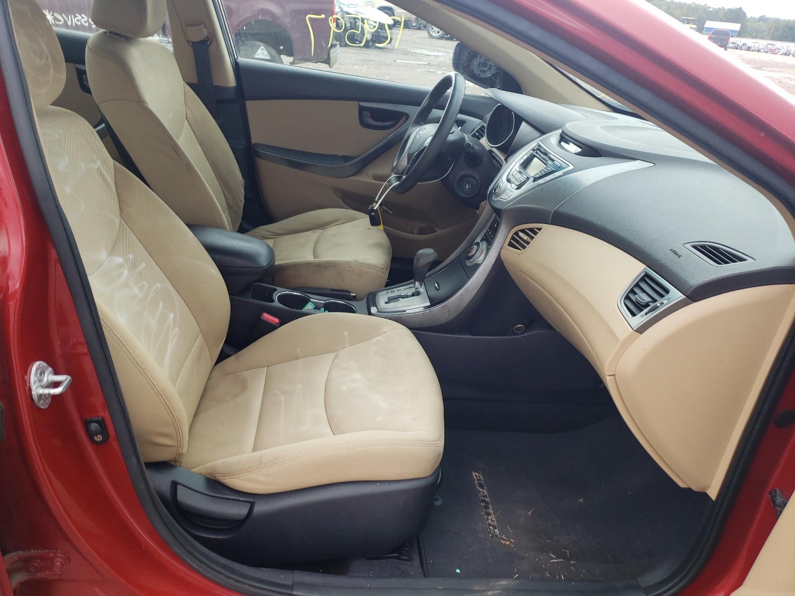 Photo 5 from auction – 2012 HYUNDAI ELANTRA GL with VIN KMHDH4AE0CU296335