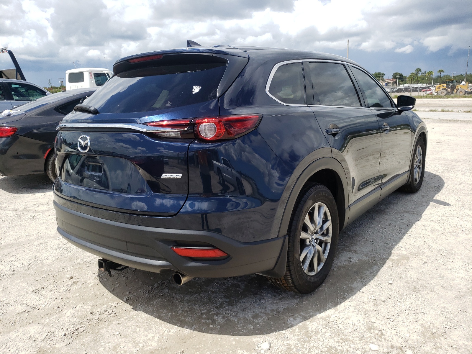 Photo 4 from auction – 2018 MAZDA CX-9 TOURI with VIN JM3TCACY1J0235415