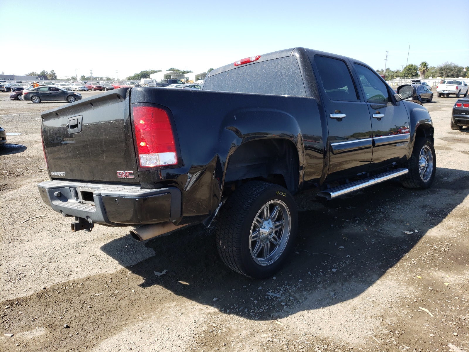 Photo 4 from auction – 2012 GMC SIERRA K15 with VIN 3GTP2XE21CG219724