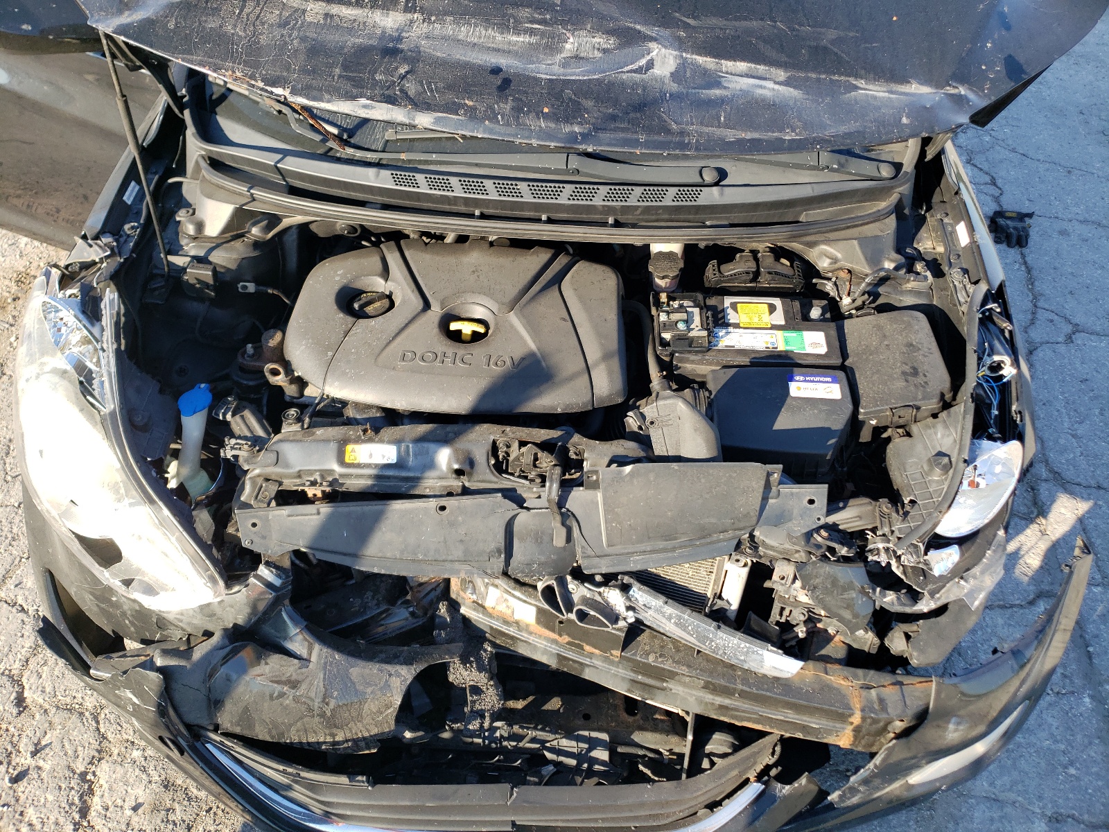Photo 7 from auction – 2012 HYUNDAI ELANTRA GL with VIN KMHDH4AE1CU288437