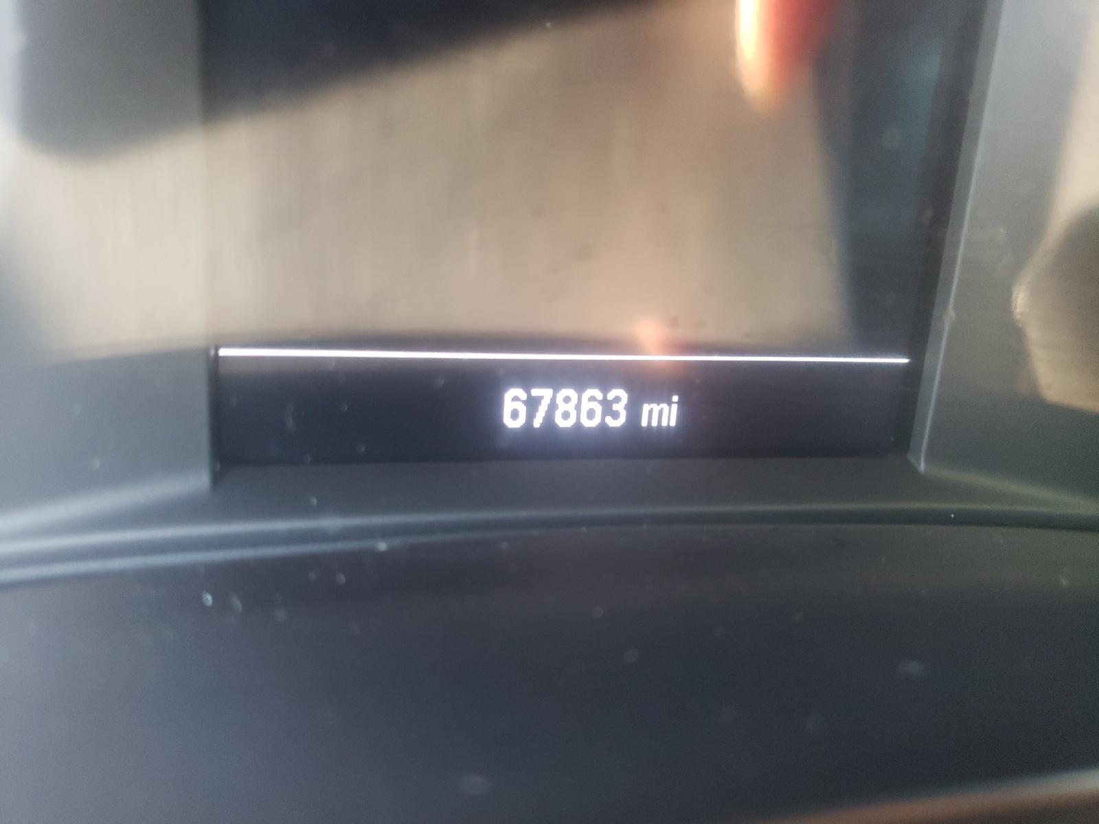Photo 8 from auction – 2019 CHEVROLET MALIBU LT with VIN 1G1ZD5ST3KF134235