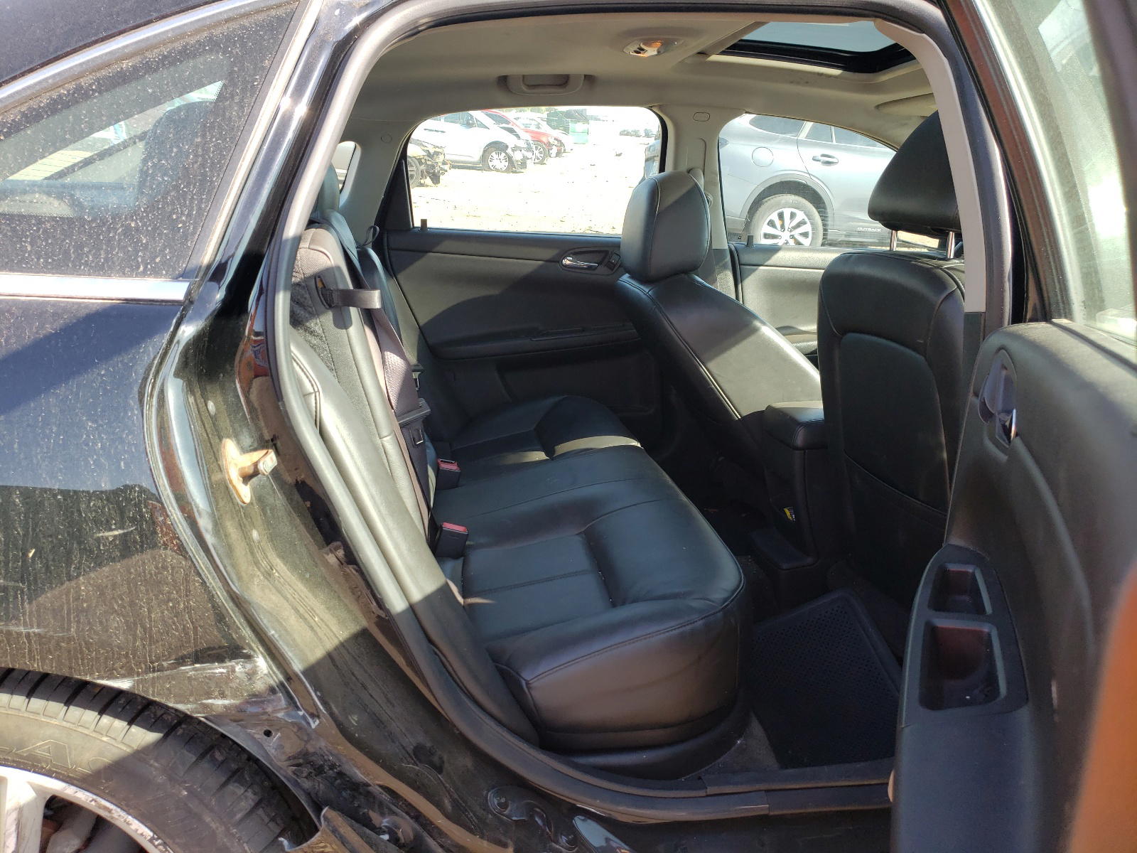 Photo 6 from auction – 2012 CHEVROLET IMPALA LTZ with VIN 2G1WC5E30C1201447