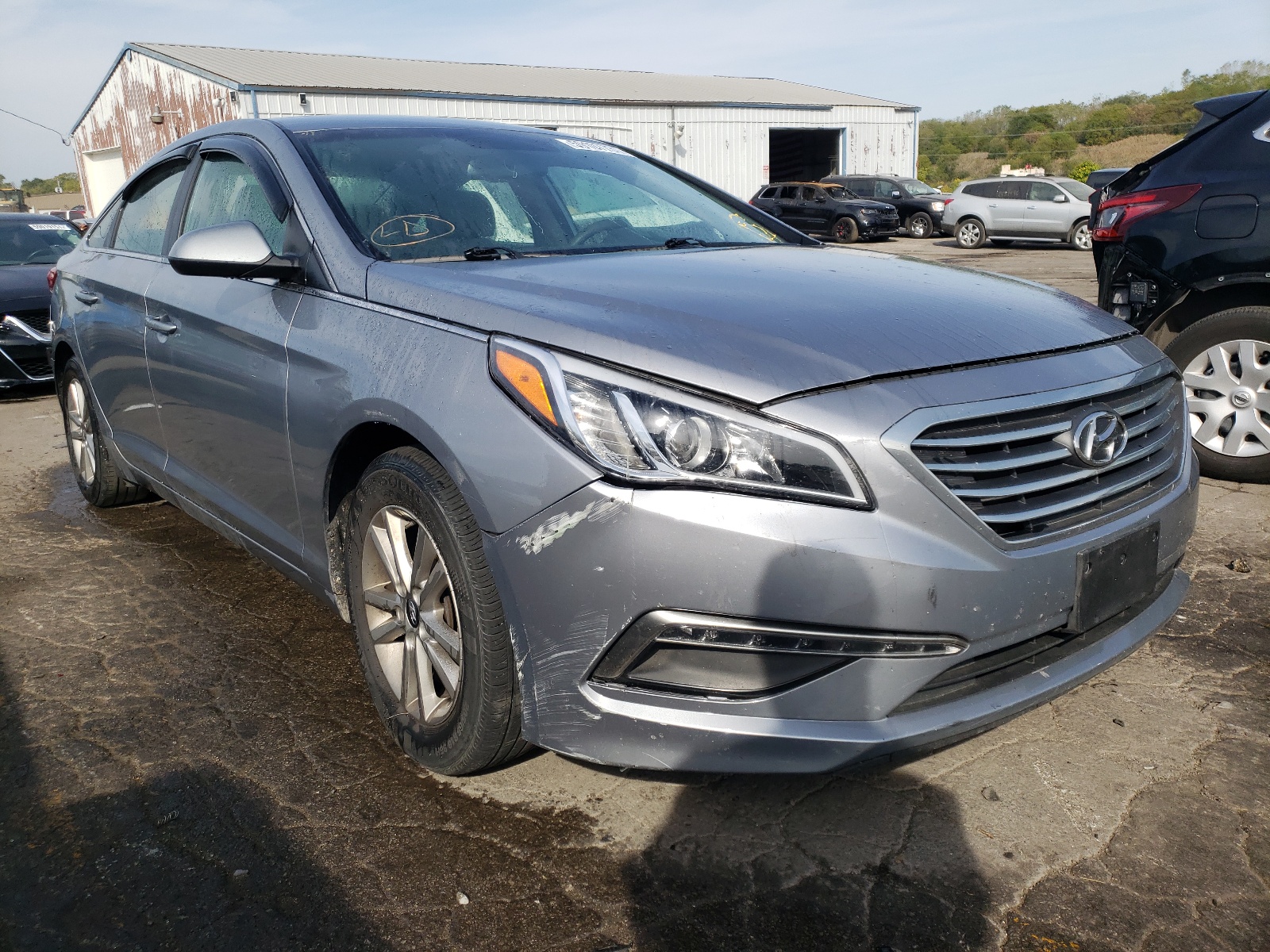 Photo 1 from auction – 2015 HYUNDAI SONATA SE with VIN 5NPE24AF7FH009302