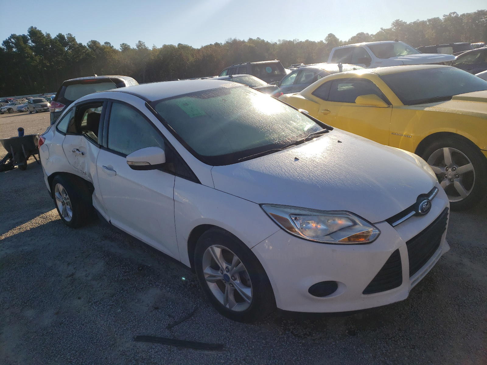 FORD FOCUS SE 2013 with VIN 1FADP3F21DL269500 - Photo from auction