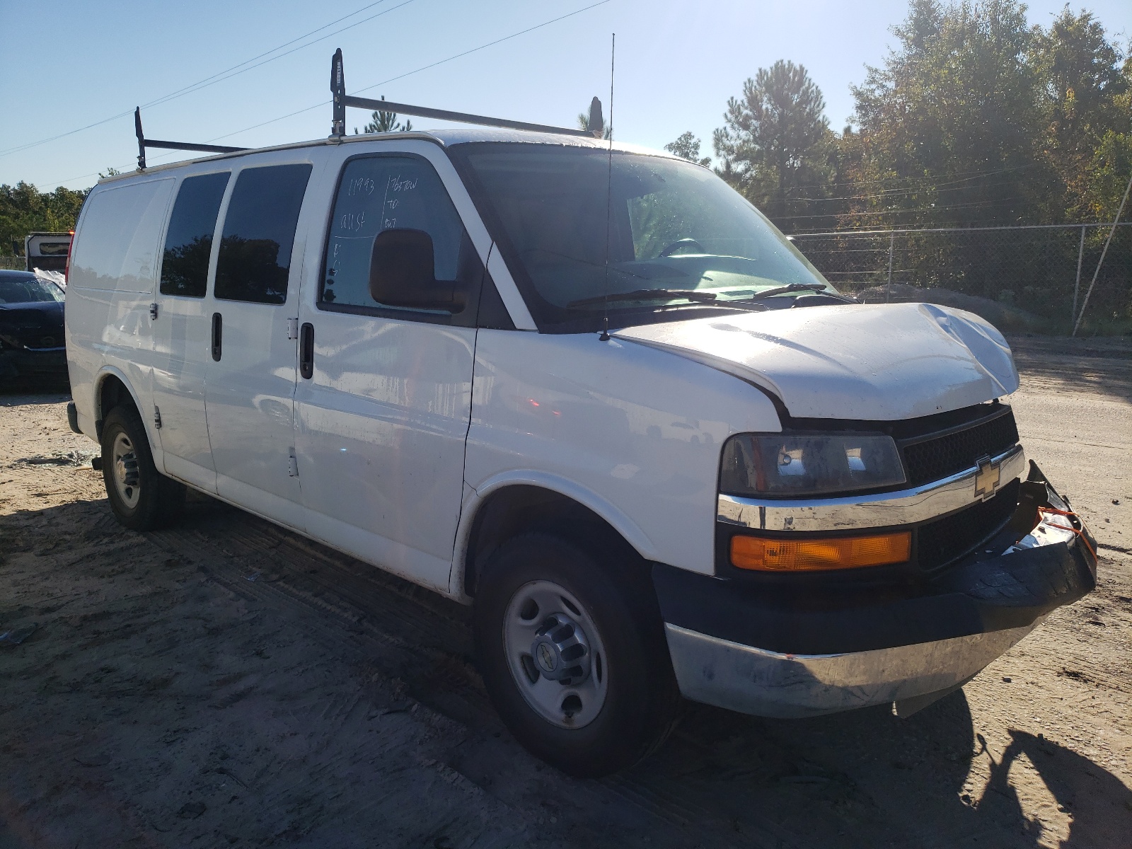 CHEVROLET EXPRESS G2 2014 with VIN 1GCWGFCG8E1140901 - Photo from auction