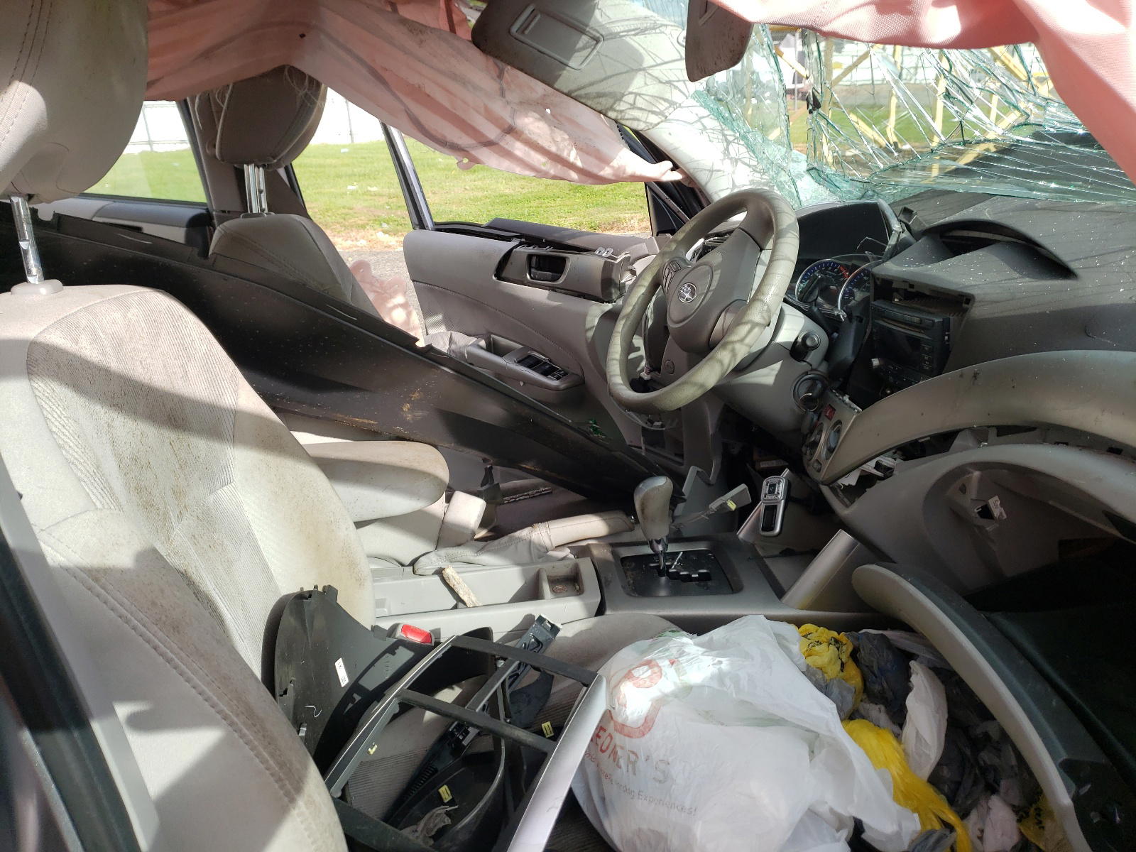 Photo 5 from auction – 2010 SUBARU FORESTER X with VIN JF2SH6BC4AH770766