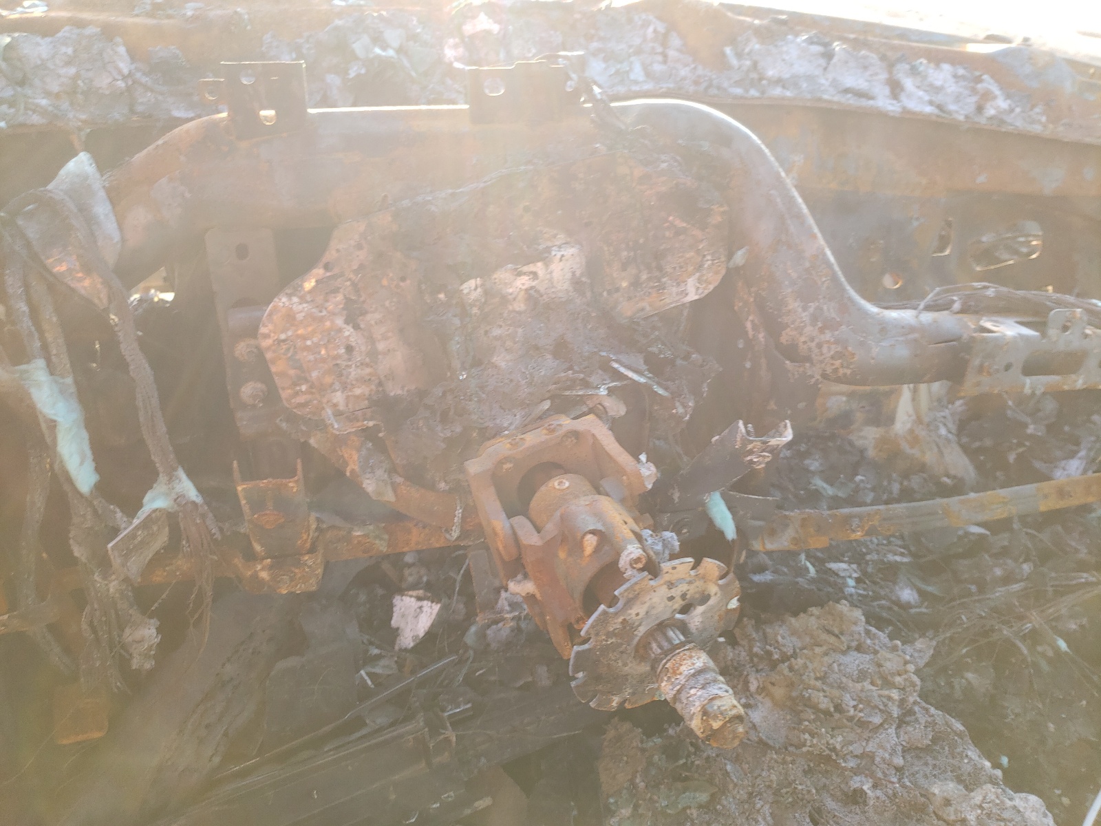 Photo 8 from auction – 2016 CHEVROLET SILVERADO with VIN 1GCVKREC1GZ149899