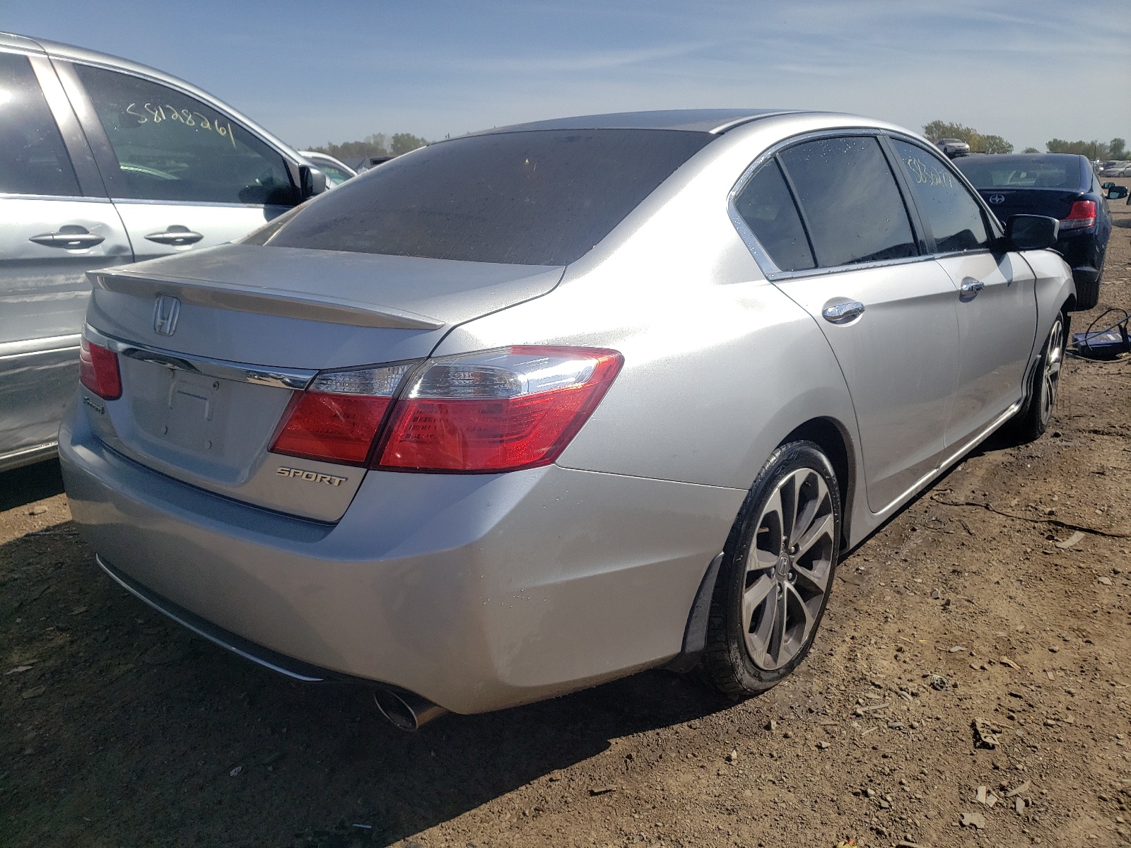 Photo 4 from auction – 2013 HONDA ACCORD SPO with VIN 1HGCR2F56DA282809