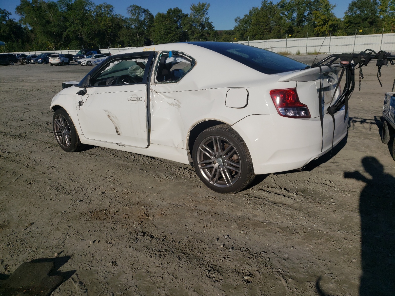 Zdjęcie 3 z aukcji – 2012 TOYOTA SCION TC z VIN JTKJF5C71C3041385