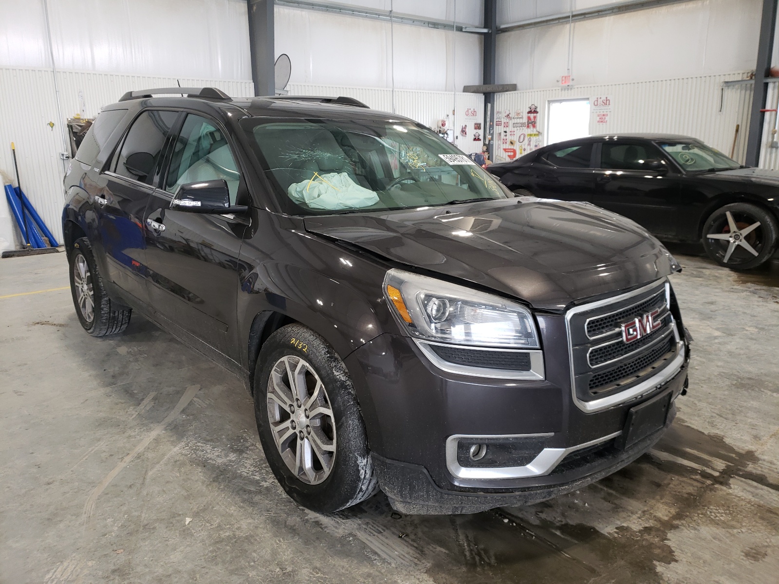 GMC ACADIA SLT 2013 with VIN 1GKKVRKD4DJ153208 - Photo from auction