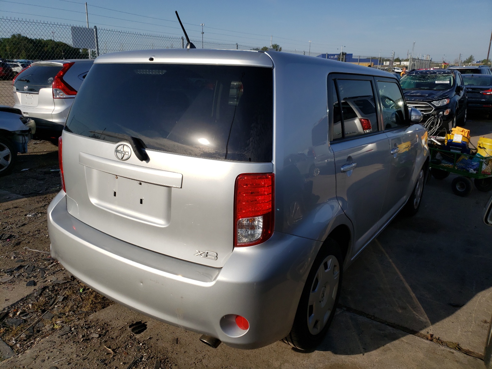 Photo 4 from auction – 2011 TOYOTA SCION XB with VIN JTLZE4FE1B1135864