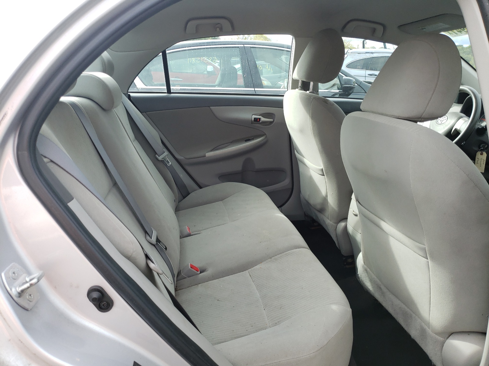 Photo 6 from auction – 2010 TOYOTA COROLLA BA with VIN 1NXBU4EE6AZ314671