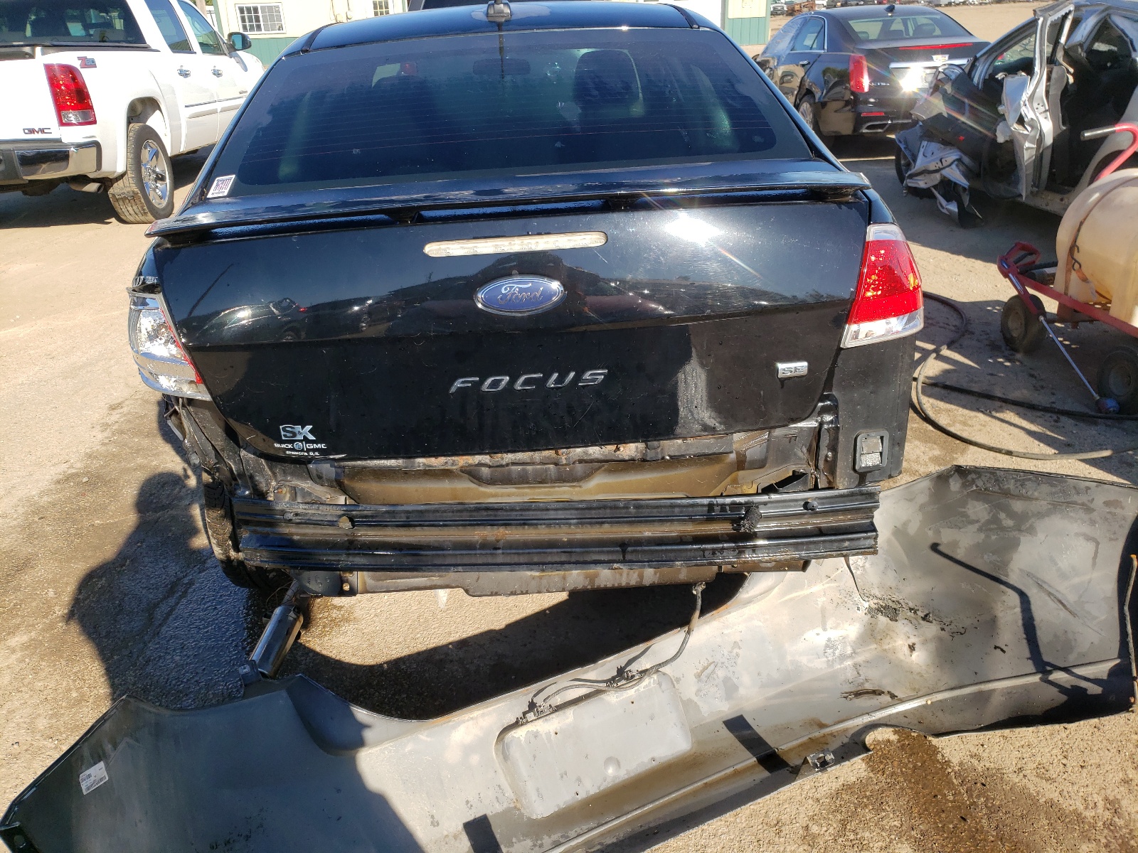 Photo 9 from auction – 2010 FORD FOCUS SE with VIN 1FAHP3FNXAW269422
