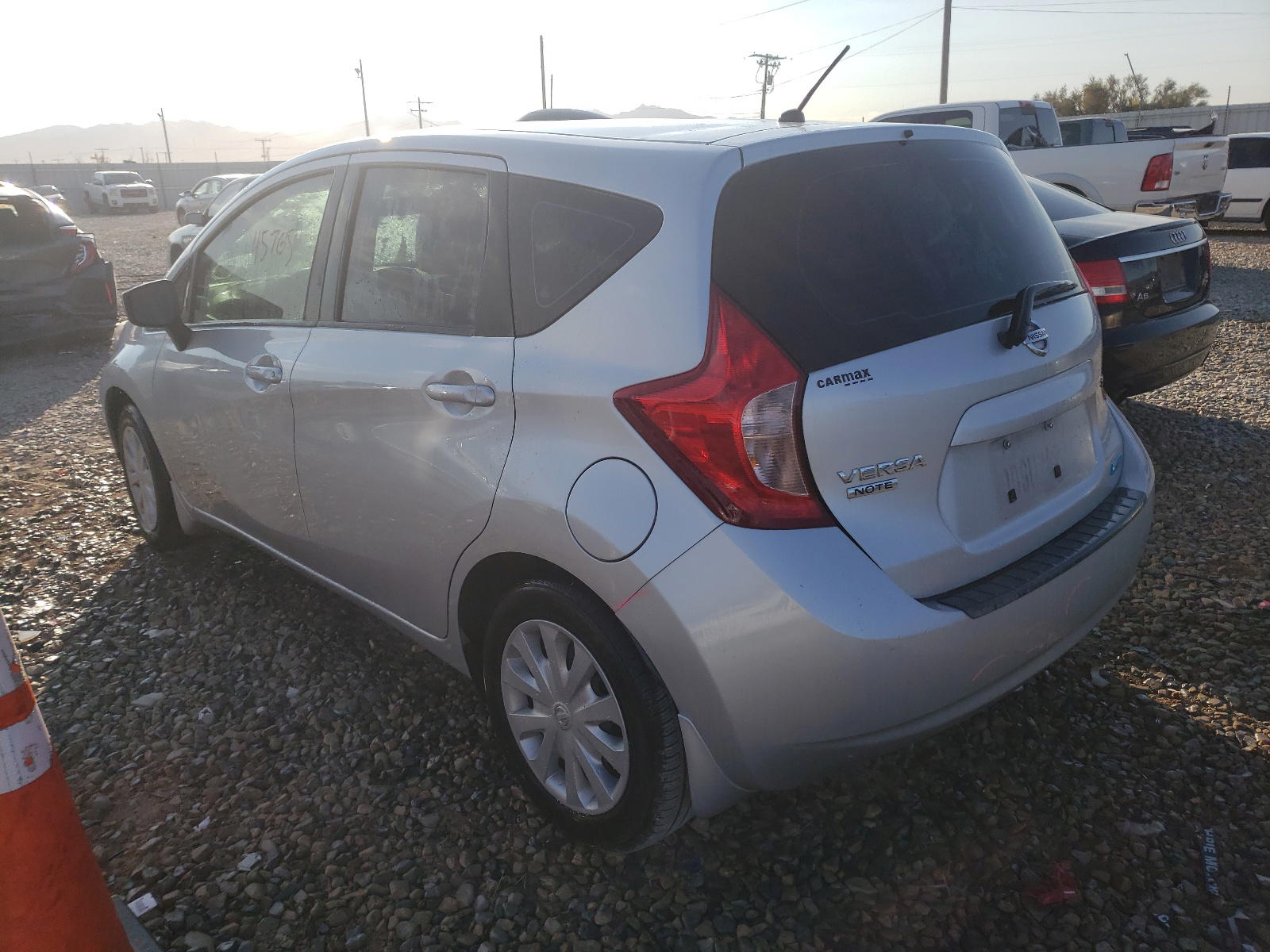 Photo 3 from auction – 2015 NISSAN VERSA NOTE with VIN 3N1CE2CP8FL446592