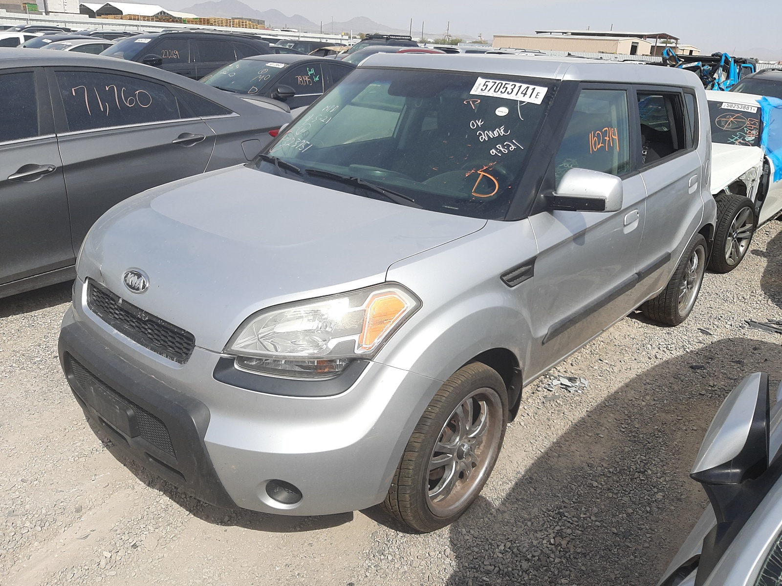Photo 2 from auction – 2010 KIA SOUL + with VIN KNDJT2A2XA7138743
