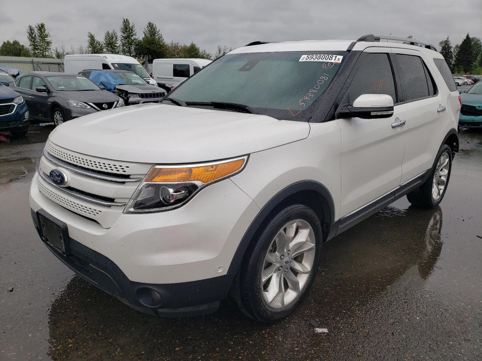 Photo 2 from auction – 2015 FORD EXPLORER L with VIN 1FM5K8F86FGA34712