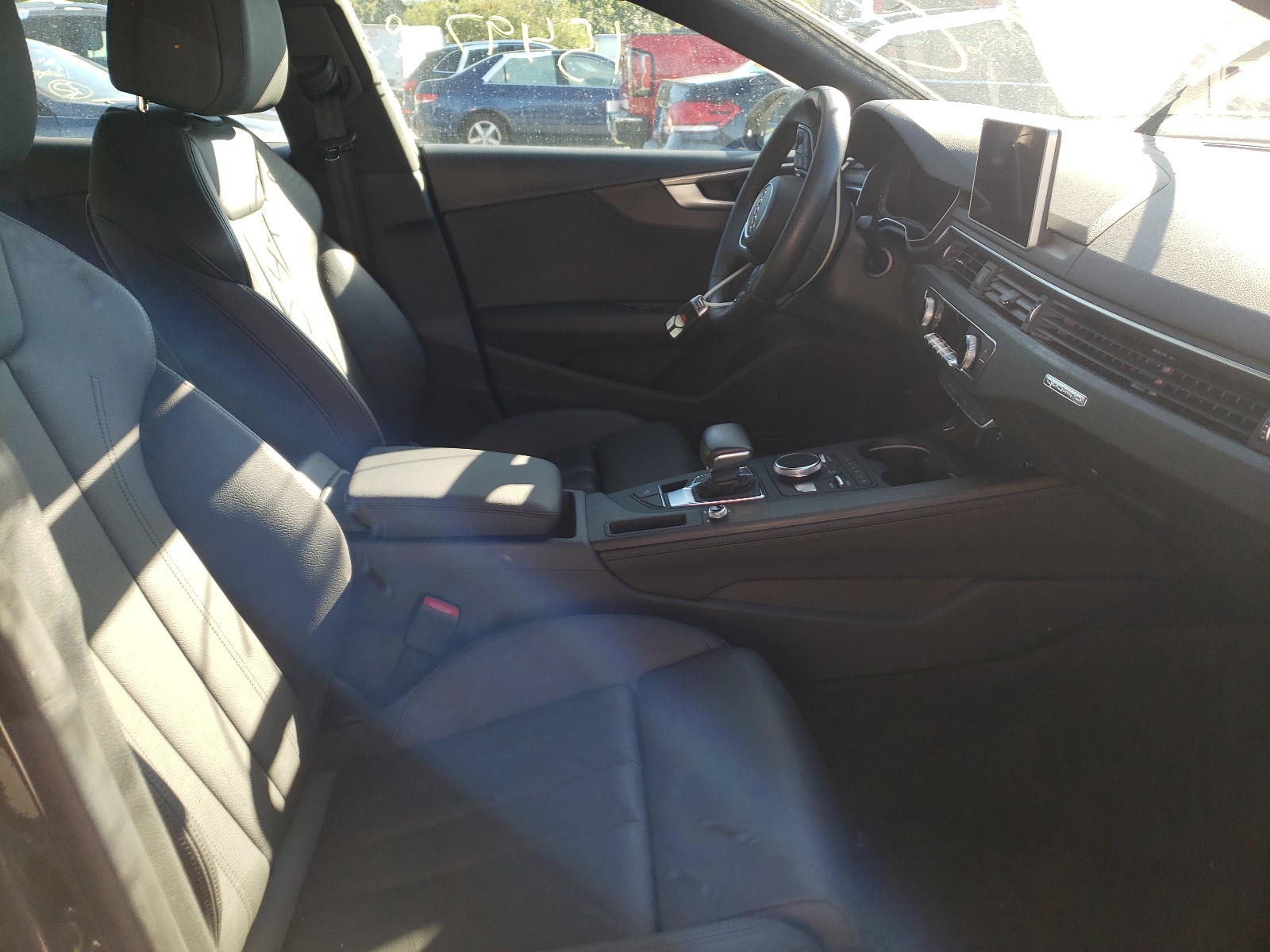 Photo 5 from auction – 2019 AUDI A5 PREMIUM with VIN WAUENCF51KA097490